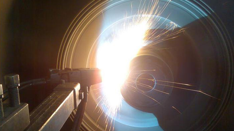 Почему охлаждающий ролик является важным оборудованием в упаковочной промышленности?